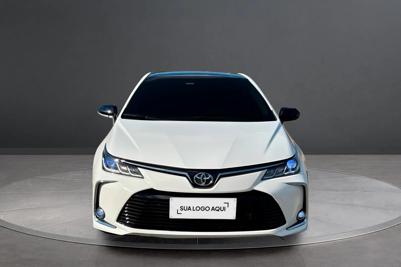 Vista frontal do Toyota Corolla